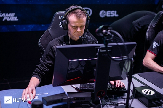 英雄联盟网剧新消息 曾舜晞接替易烊千玺主演